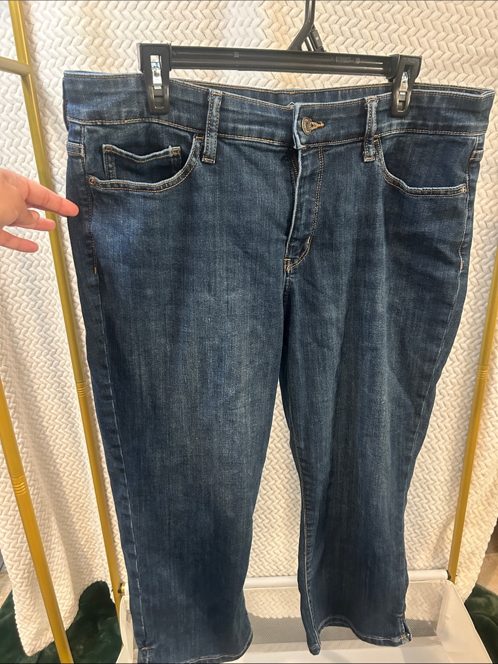 Women's Dark Blue Denim capris 30.5in from waist